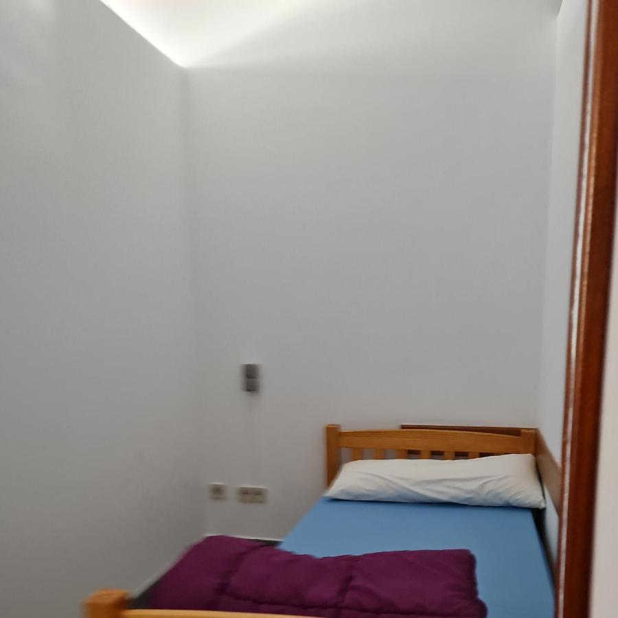 Hostel Rio Eo Albergue Ribadeo Eksteriør billede